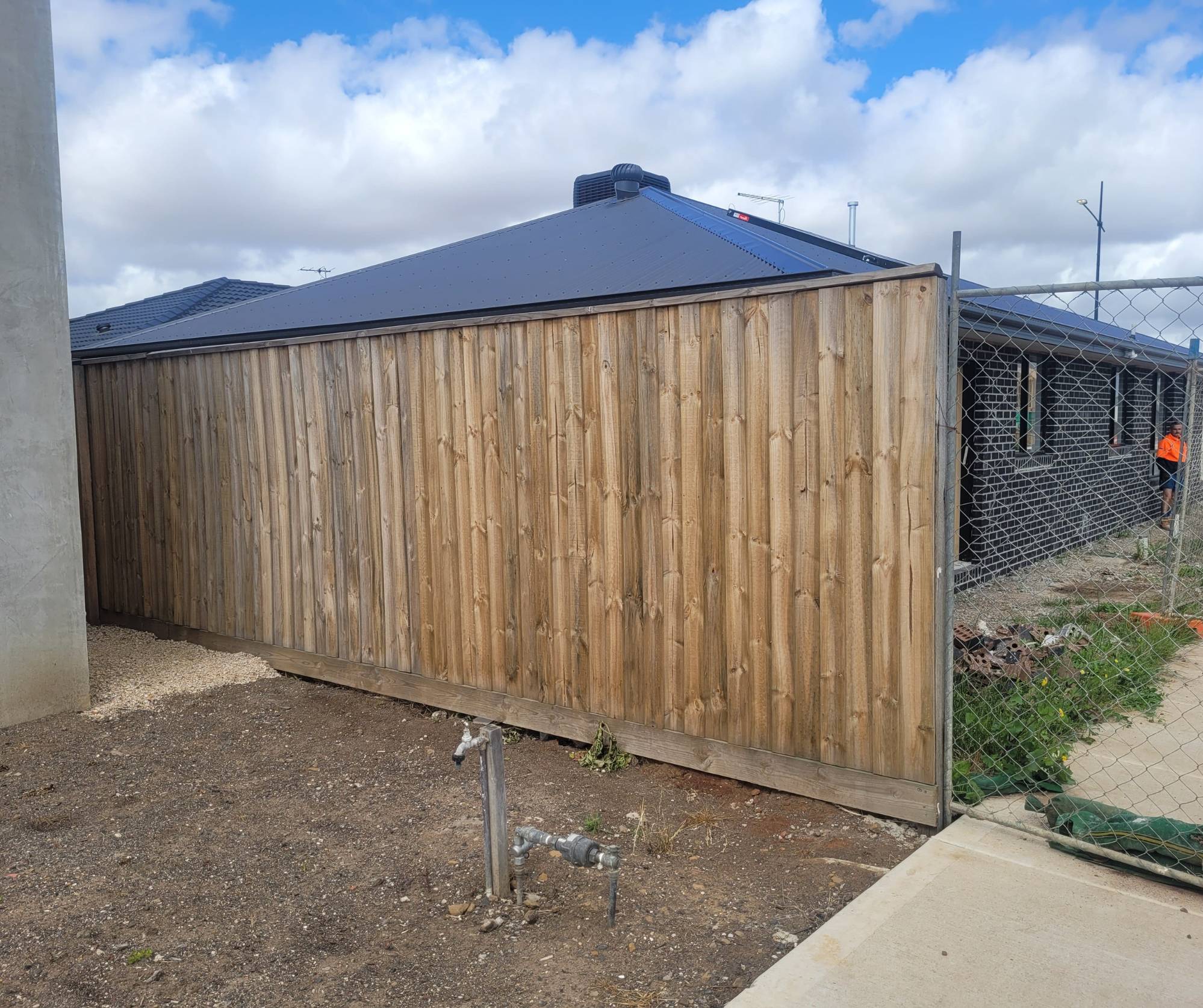 Timber Fencing (2)